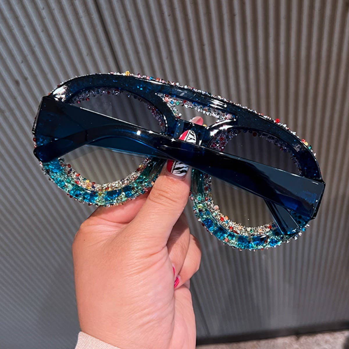 LARGE FRAME DOUBLE BEAM DIAMOND STUDDED SUNGLASSES_CWASG0833