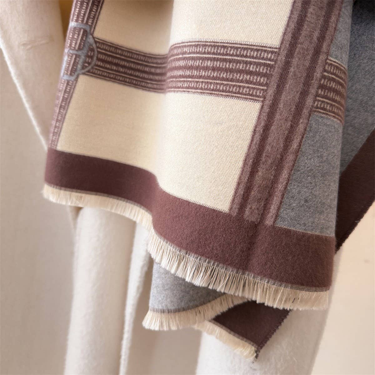 Colorblock Elegant Warm Faux Cashmere Scarf_Cwasc03452