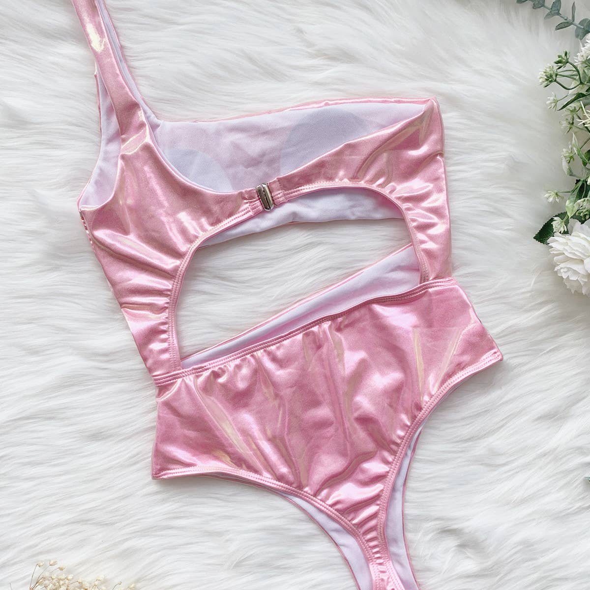 SEXY ONE SHOULDER PATENT LEATHER SWIMSUIT_CWMW0322