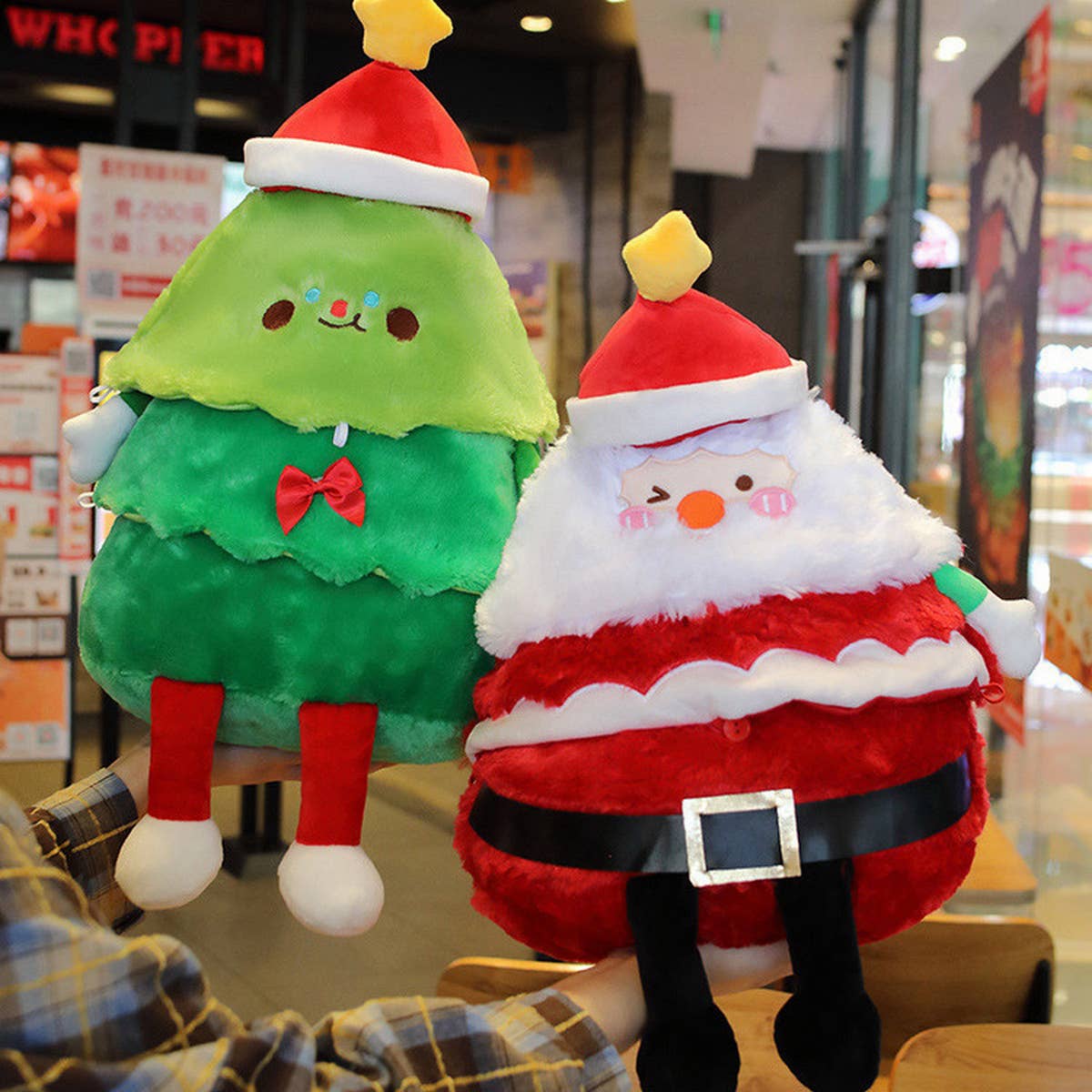 SANTA CLAUS GINGERBREAD PILLOW_CWMM1444