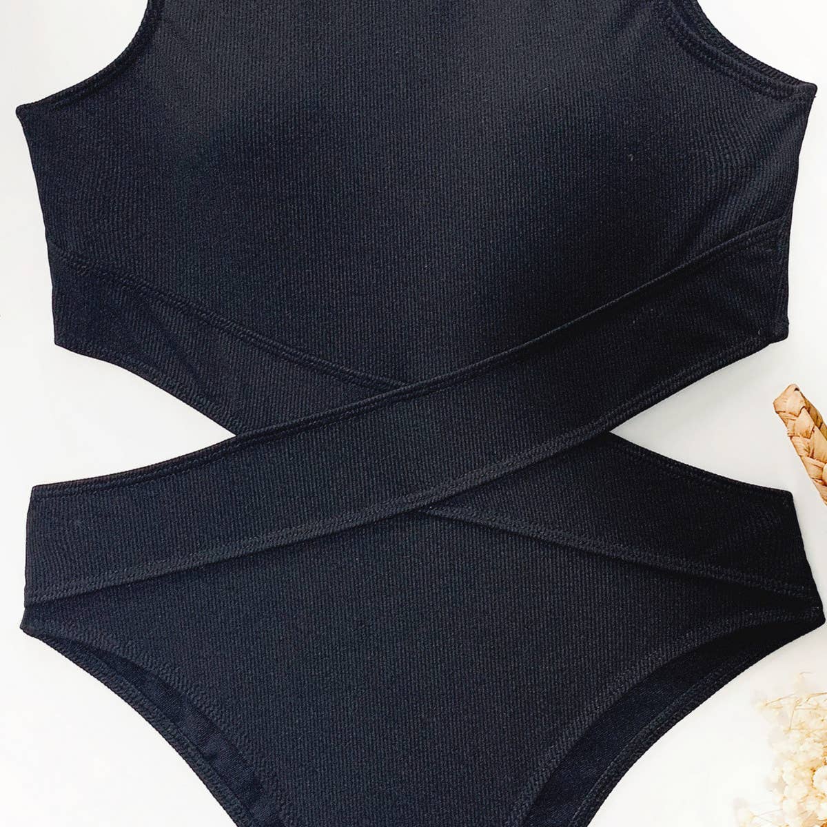 Women Solid Color Slim One-Piece Swimsuit_Cwmw0287