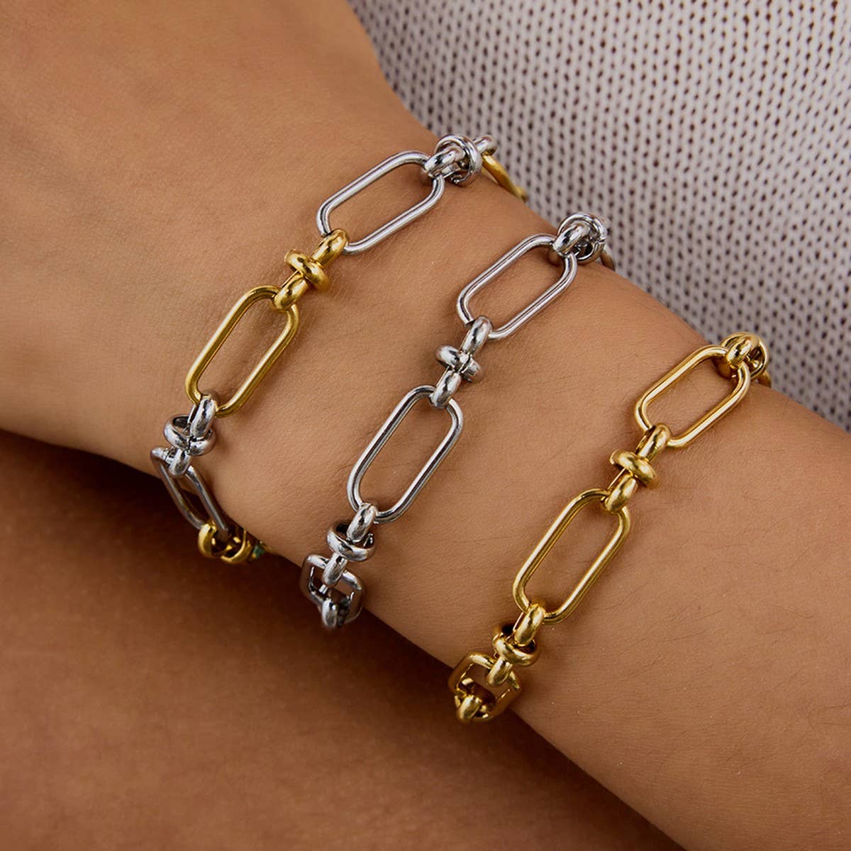 18K GOLD SILVER TWO TONE CROSS CHAIN BRACELET_CWAJE4737