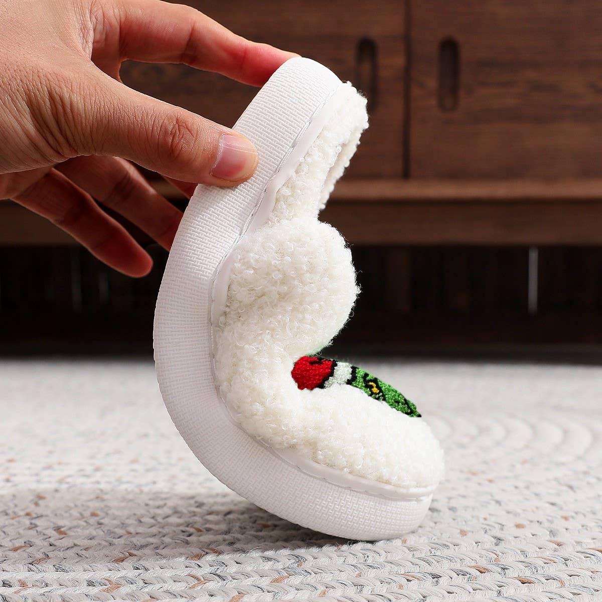 CHRISTMAS GRINCH HOME COTTON SLIPPERS_CWMM3058