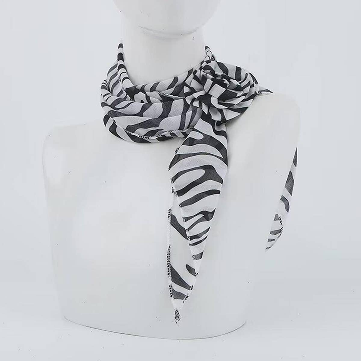 Leopard Rose Print Slim Scarf For Women_Cwasc03967