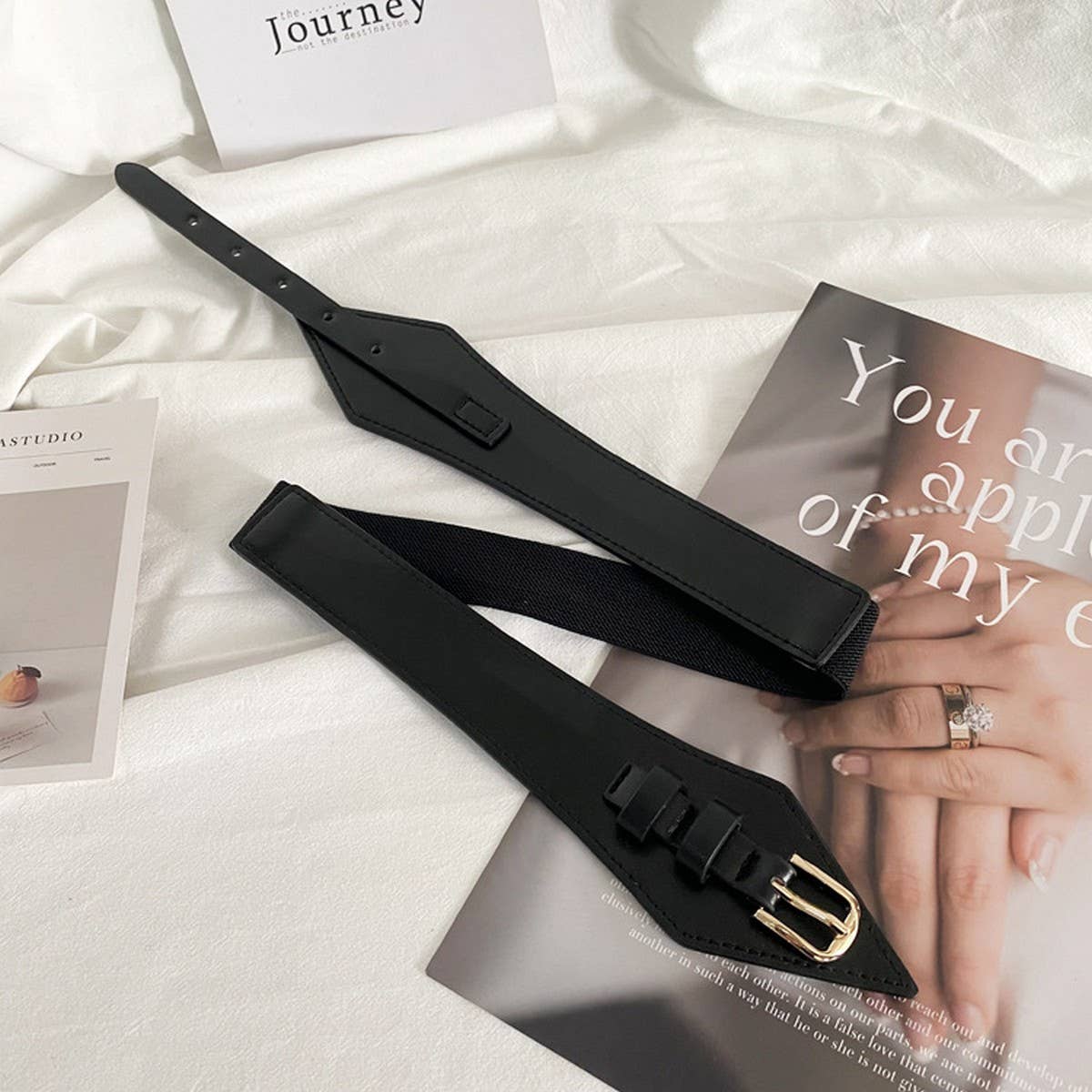 HIGHLY ELASTIC WIDE BRIMMED FASHIONABLE BELT_CWABE0650