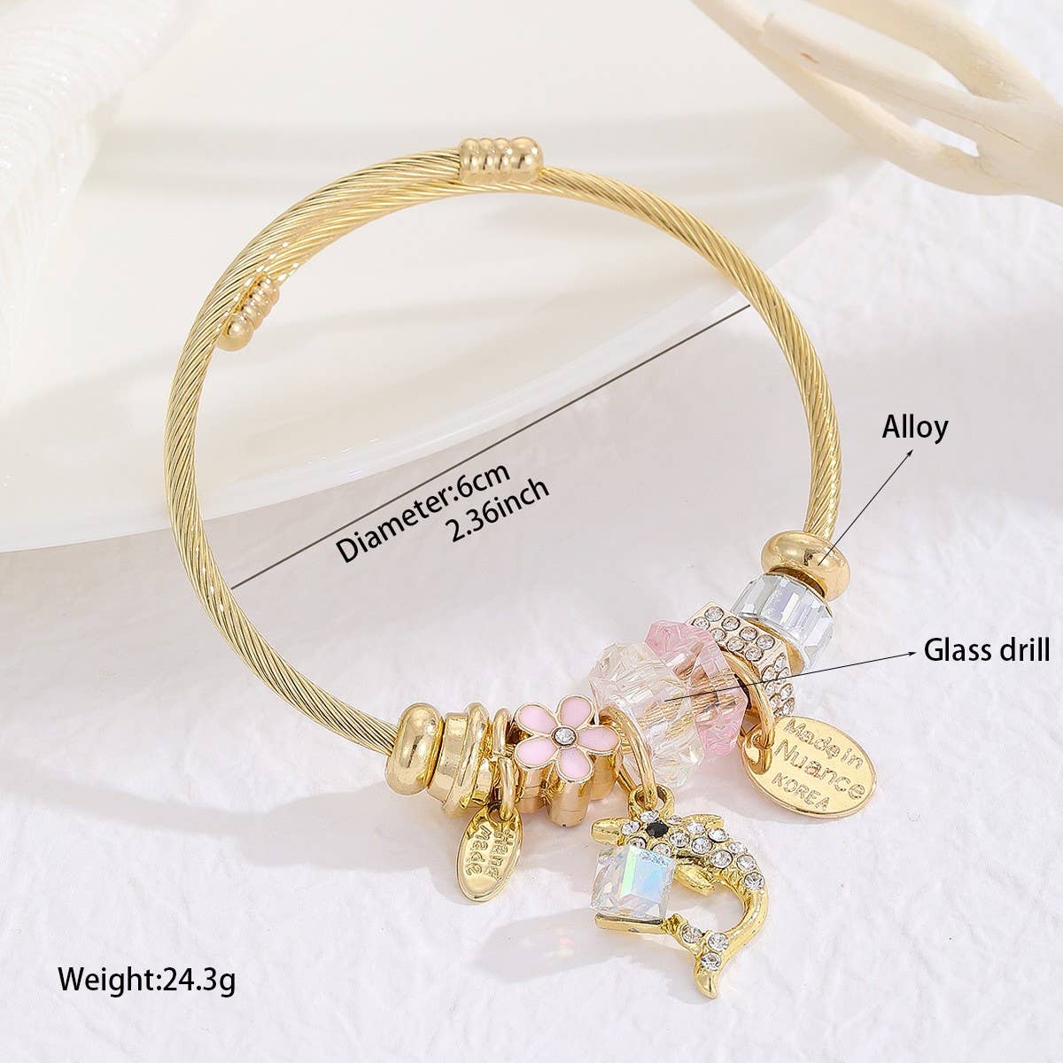 GOLD STAINLESS STEEL DOLPHIN TAIL BRACELET_CWMM8490