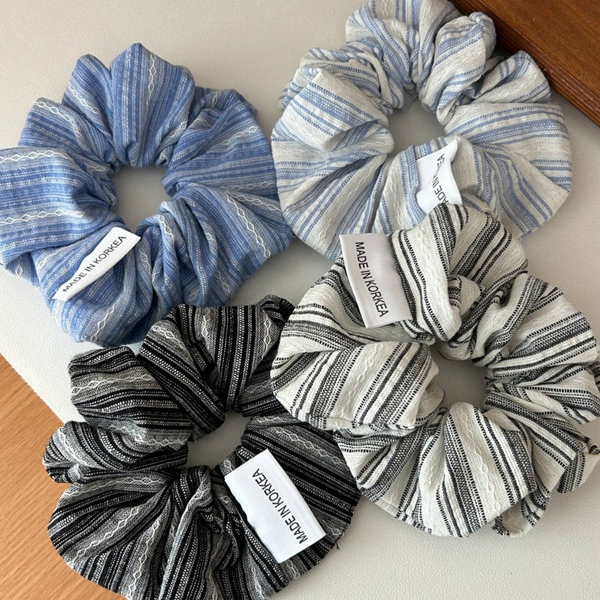 FRESH STRIPED COLON HAIR SCRUNCHIES_CWAHA2806