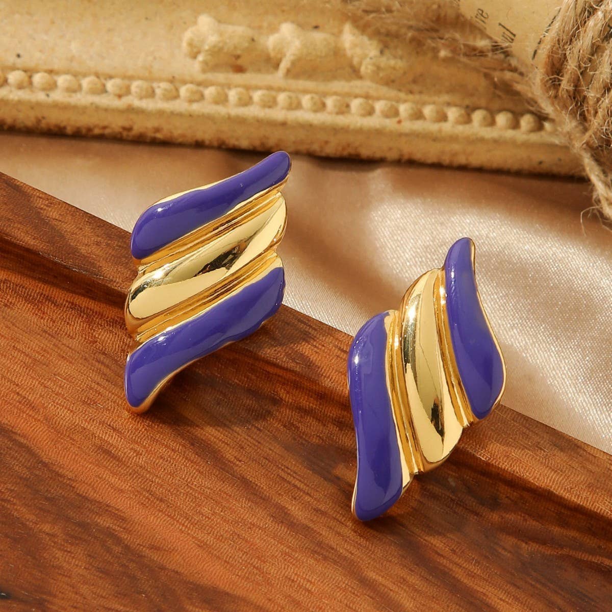 COLORFUL OIL DROP ANGEL WINGS TEXTURE EARRINGS_CWMM3659