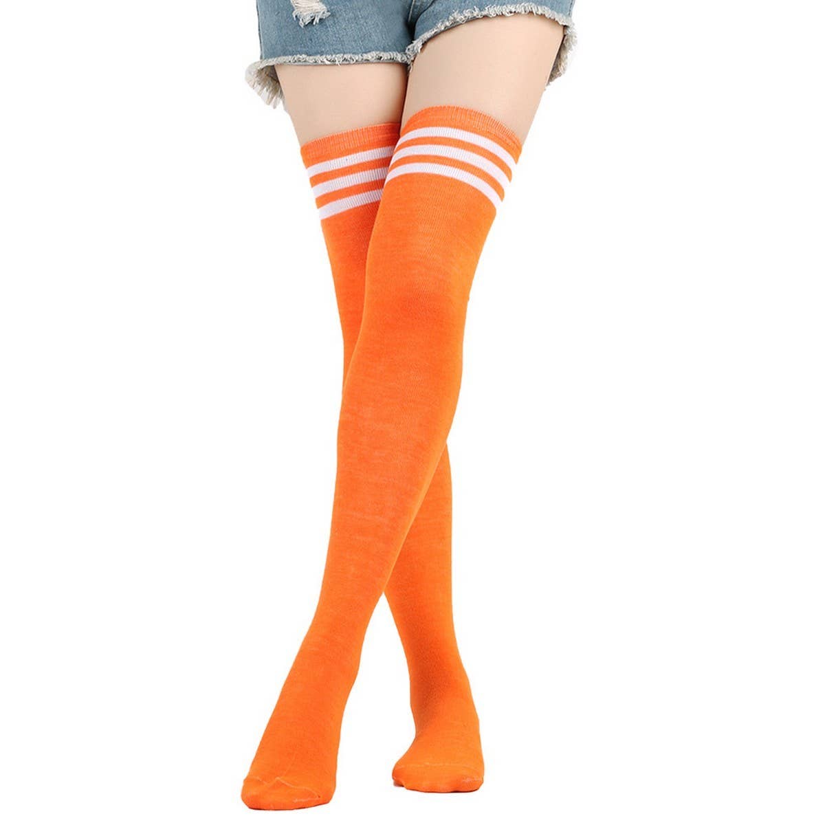 Cwmm10069_Women Three-Stripe Knee-High Socks