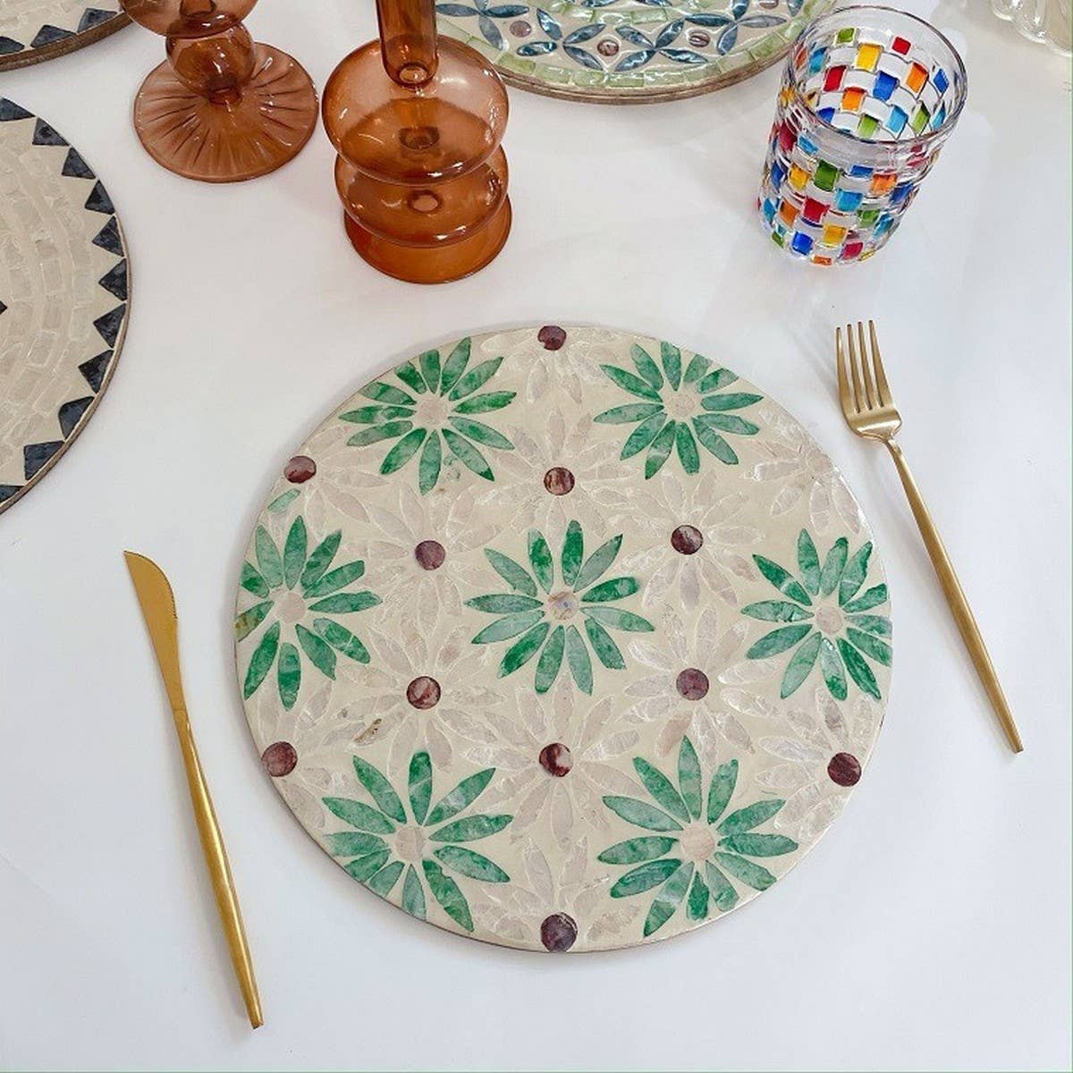 CREATIVE COLORFUL SHELL ROUND PAD INSULATION PAD_CWMM4486