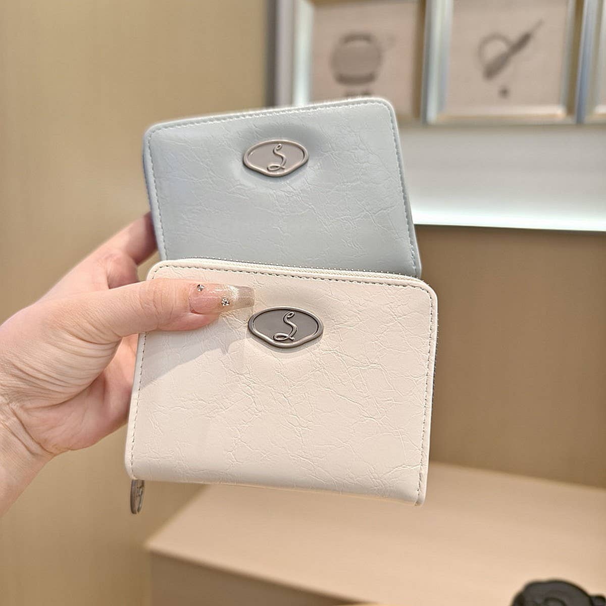 Minimalist Crackle Bifold Wallet With Zipper_Cwab06218