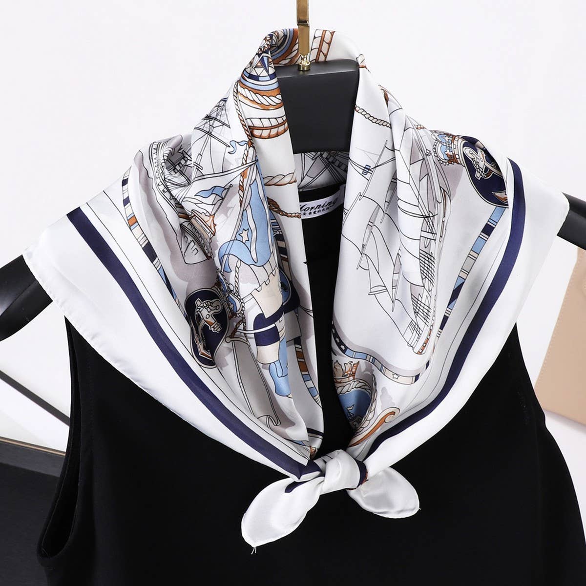 Vintage Letter Print Satin Square Scarf For Women_Cwasc0809