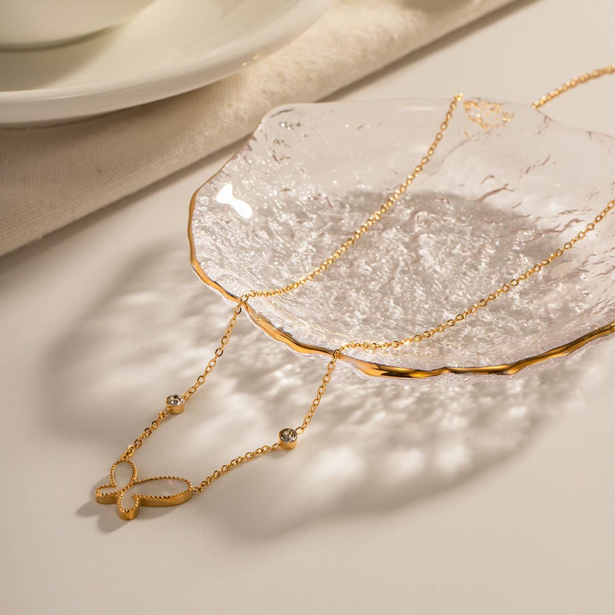 NEW BUTTERFLY DIAMOND NICHE LUXURY NECKLACE_CWAJE1440