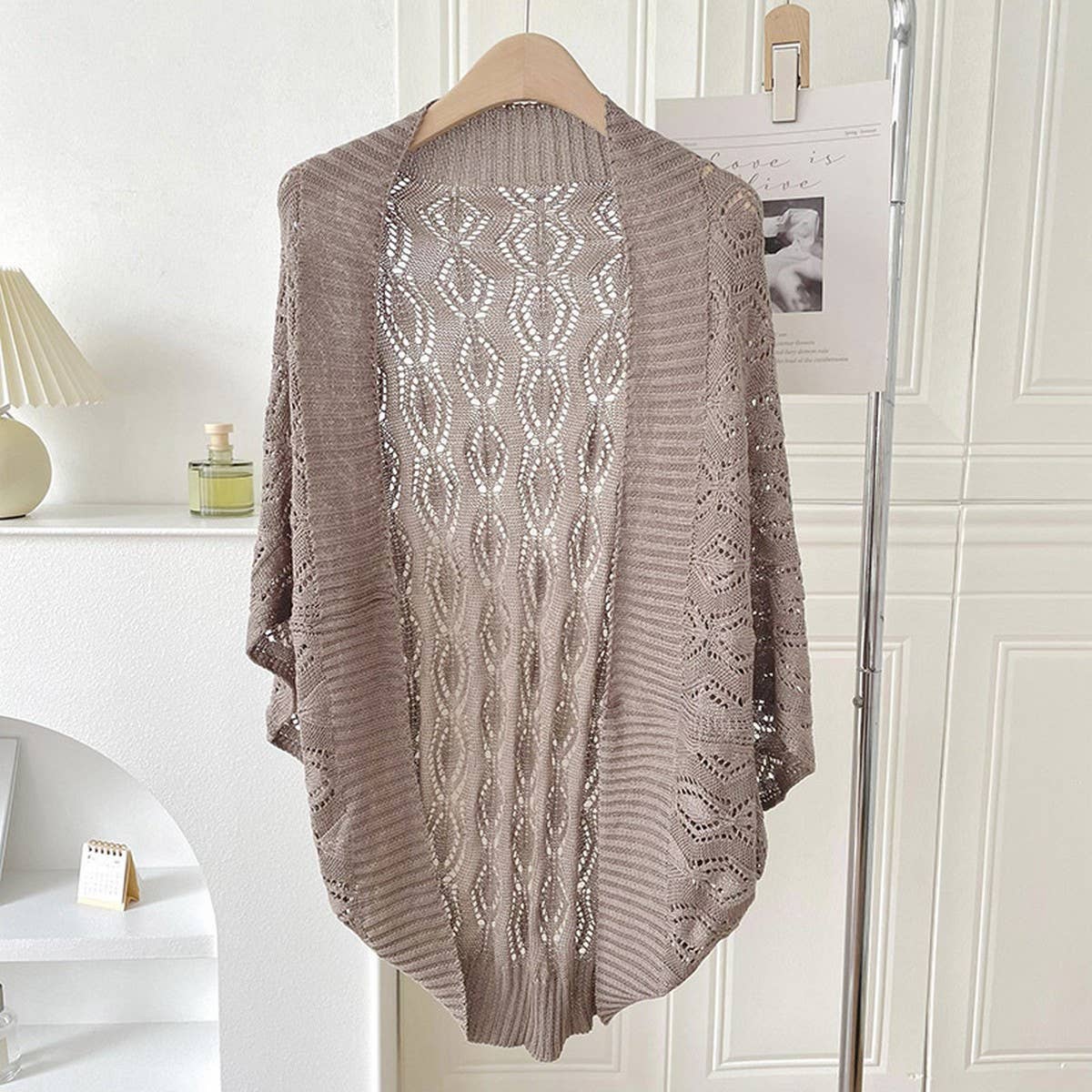 DIAMOND SHAPED HOLLOW KNITTED SHAWL_CWASC0763