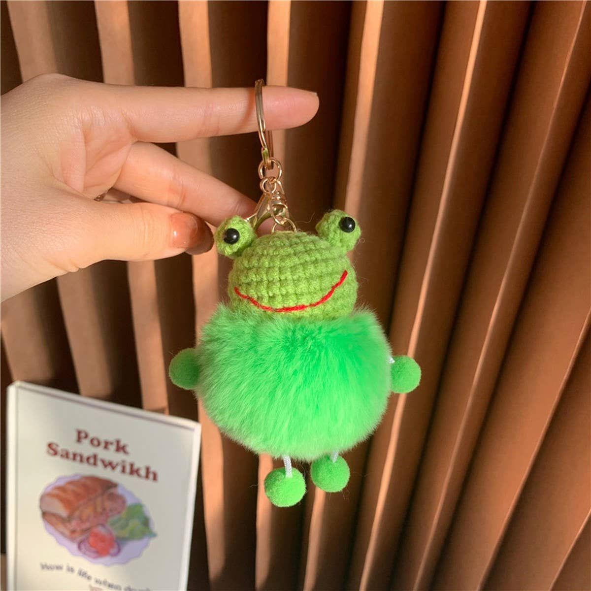 CUTE SMALL WOOL PLUSH BAG PENDANT CAR KEYCHAIN_CWMM2510