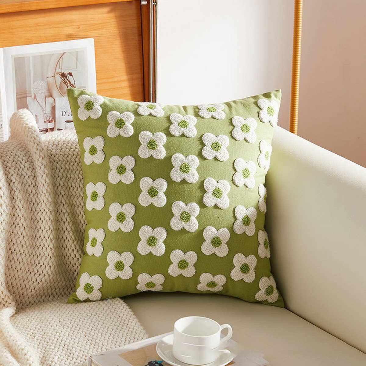 LUXURY EMBROIDERED THROW PILLOW COVER FOR SOFA BED_CWMM7681