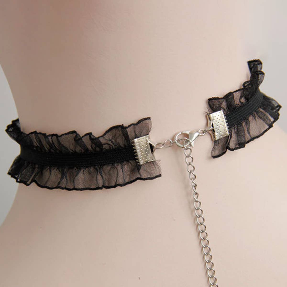 HALLOWEEN LACE ROSE PENDANT SHORT CLAVICLE CHAIN_CWMM0157