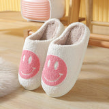 CUTE CARTOON SMILING FACE FABRIC SLIPPERS_CWSHS0254