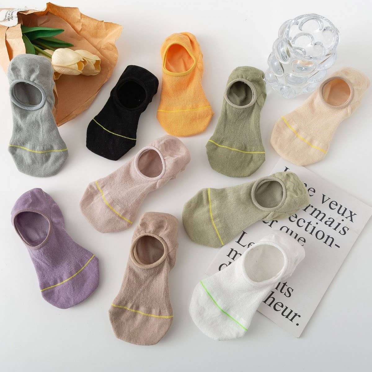 CASUAL SOLID COLOR MESH INVISIBLE SOCKS FOR WOMEN_CWMS2032