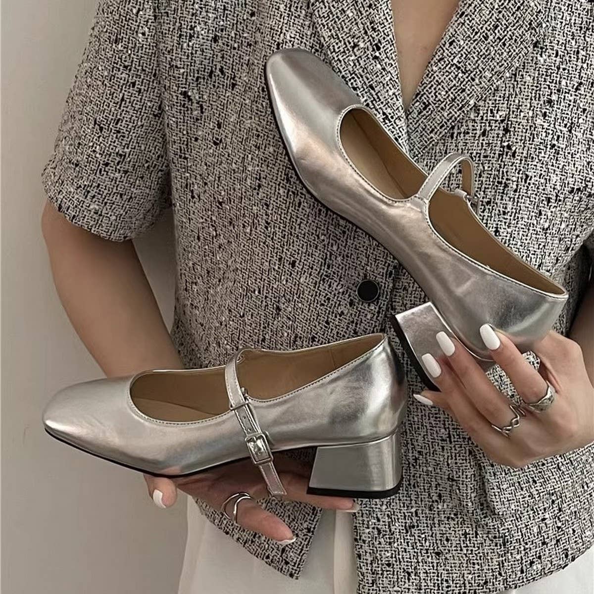 SILVER SQUARE TOE CHUNKY HEEL MARY JANE SHOES_CWSHF0053