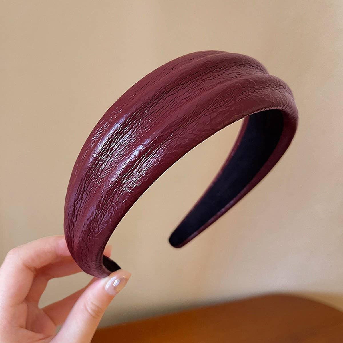 Wide Leather Headband Chic Elegant Design_Cwaha08031