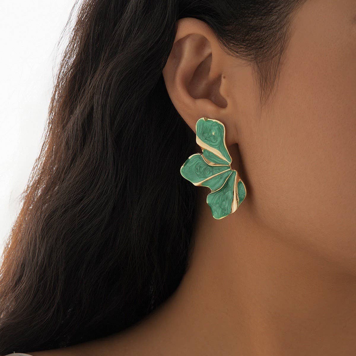 SWEET GRADIENT OIL DROP FLOWER ALLOY EARRINGS_CWMM3198