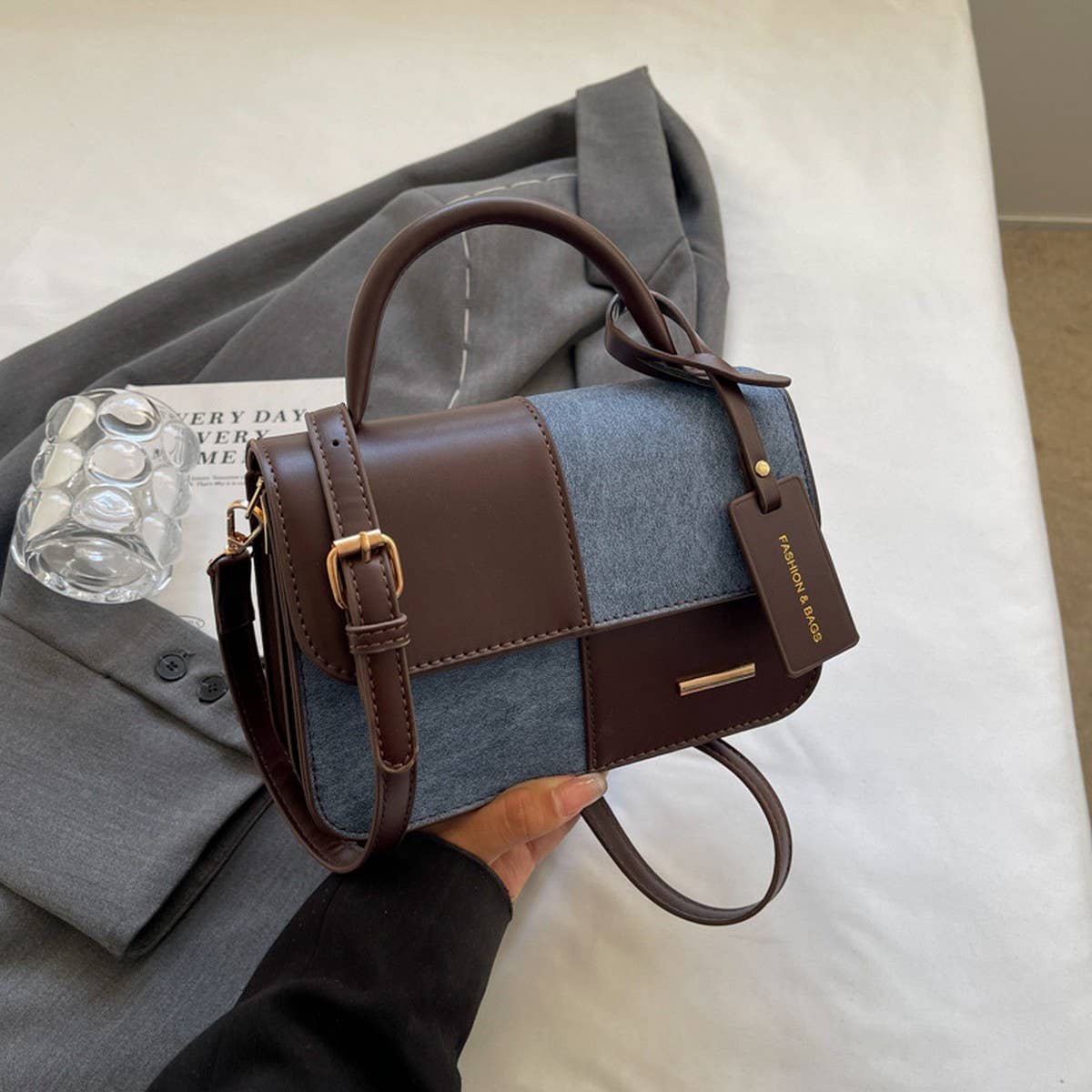 FASHIONABLE SPLICING COMMUTER SHOULDER BAG_CWAB3303