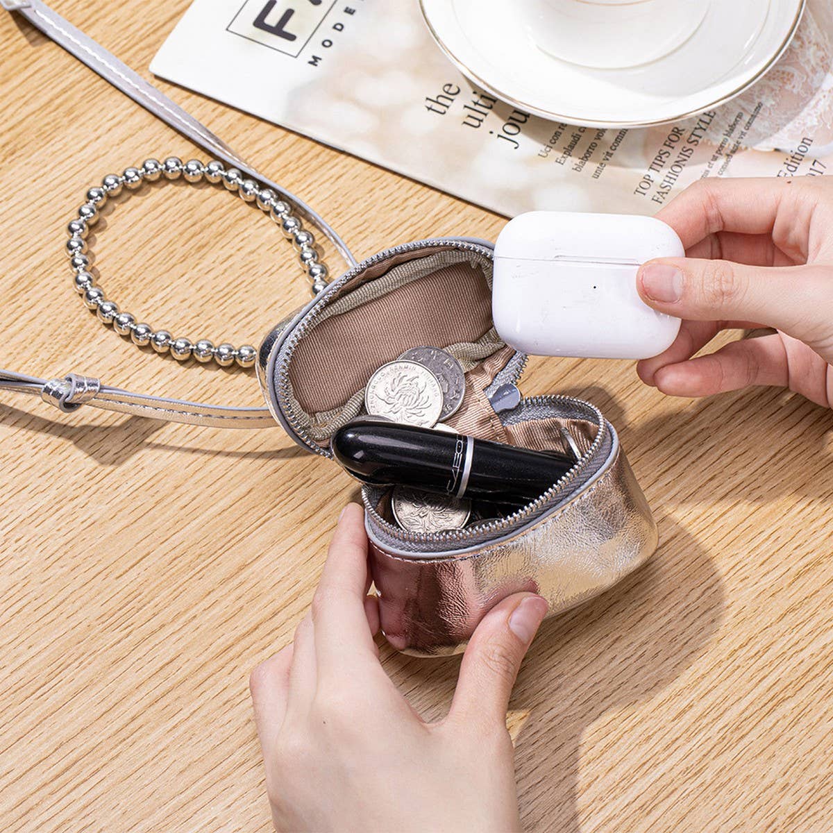 FASHION LEATHER POUCH PEARL BRACELET DESIGN_CUAB00387