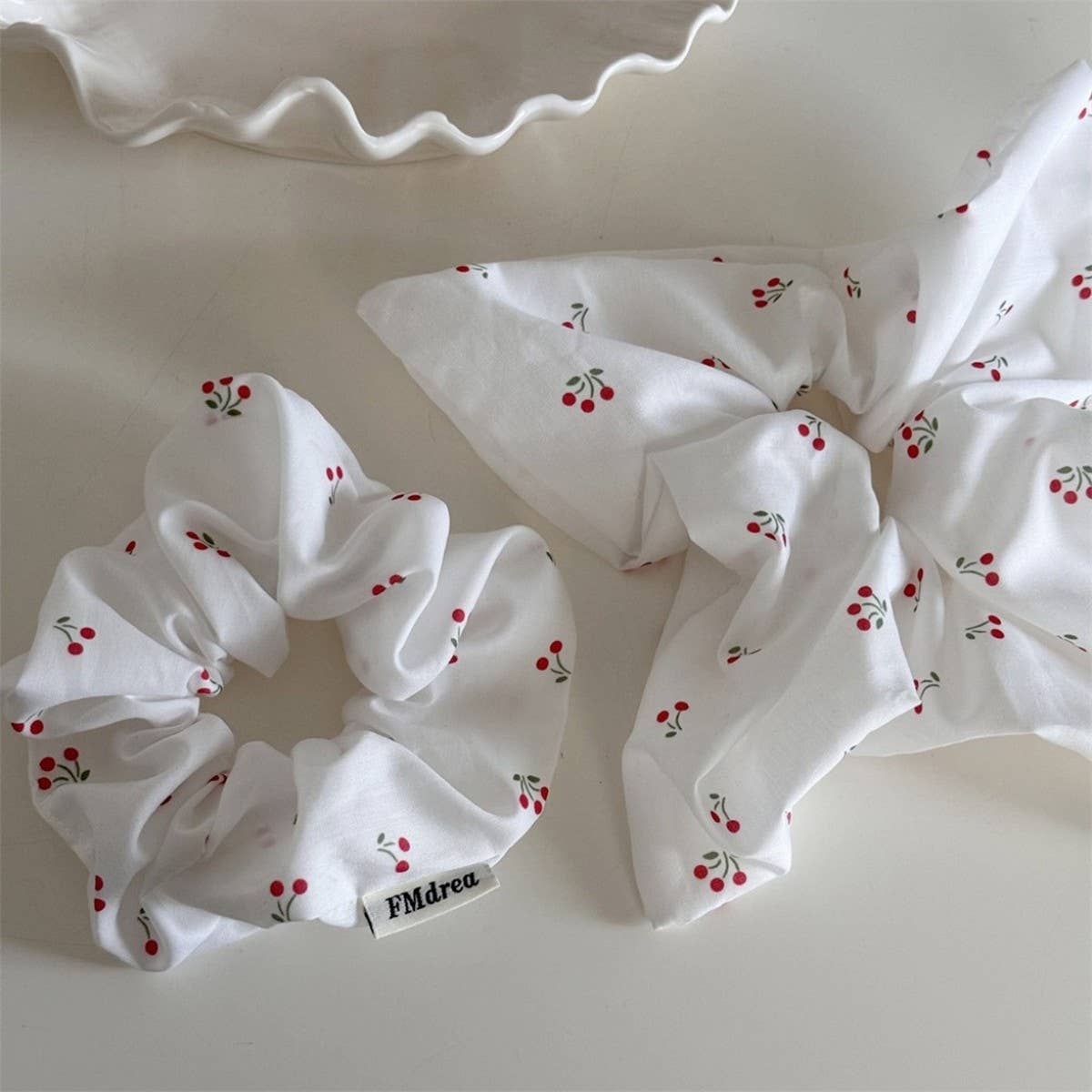 SMALL CHERRY SWEET FRESH FABRIC SQUARE HAIR BAND_CWAHA3707