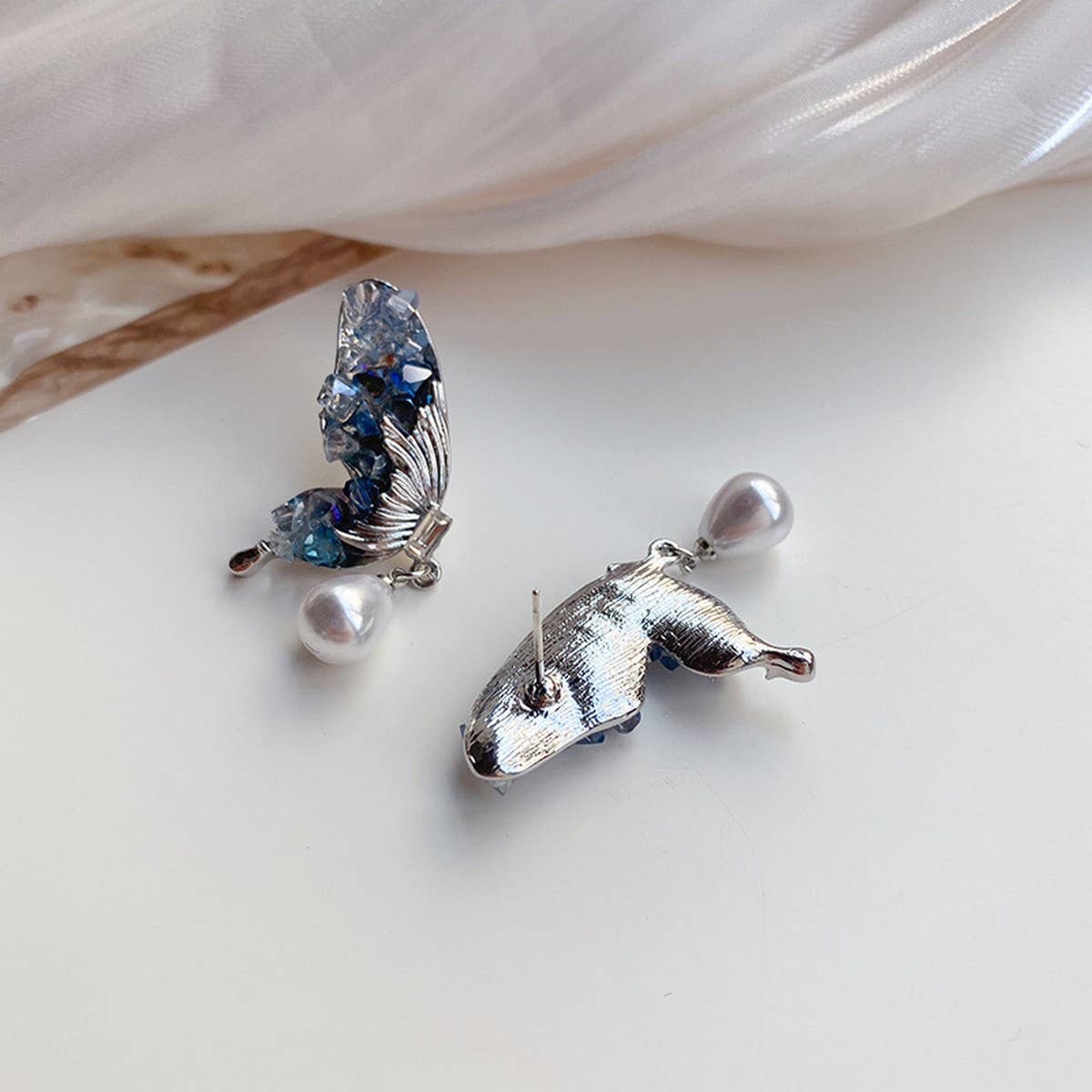 SUPER FAIRY CRYSTAL BUTTERFLY EARRINGS_CWAJE2183