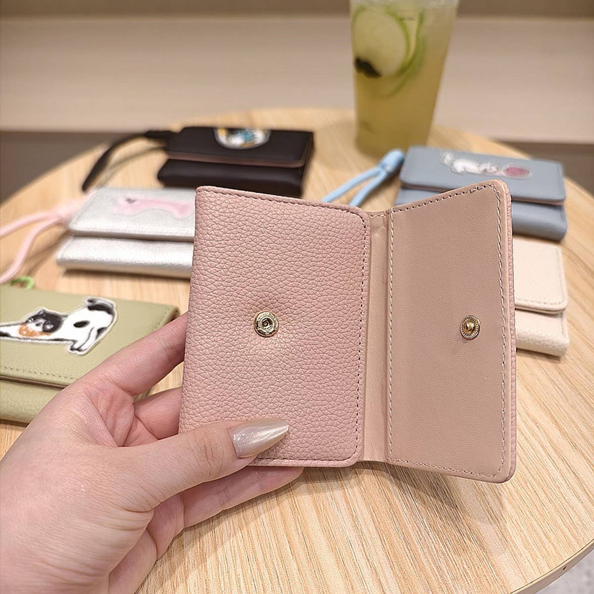 Cute Cartoon Cat Patch Trifold Short Wallet_Cwab06200