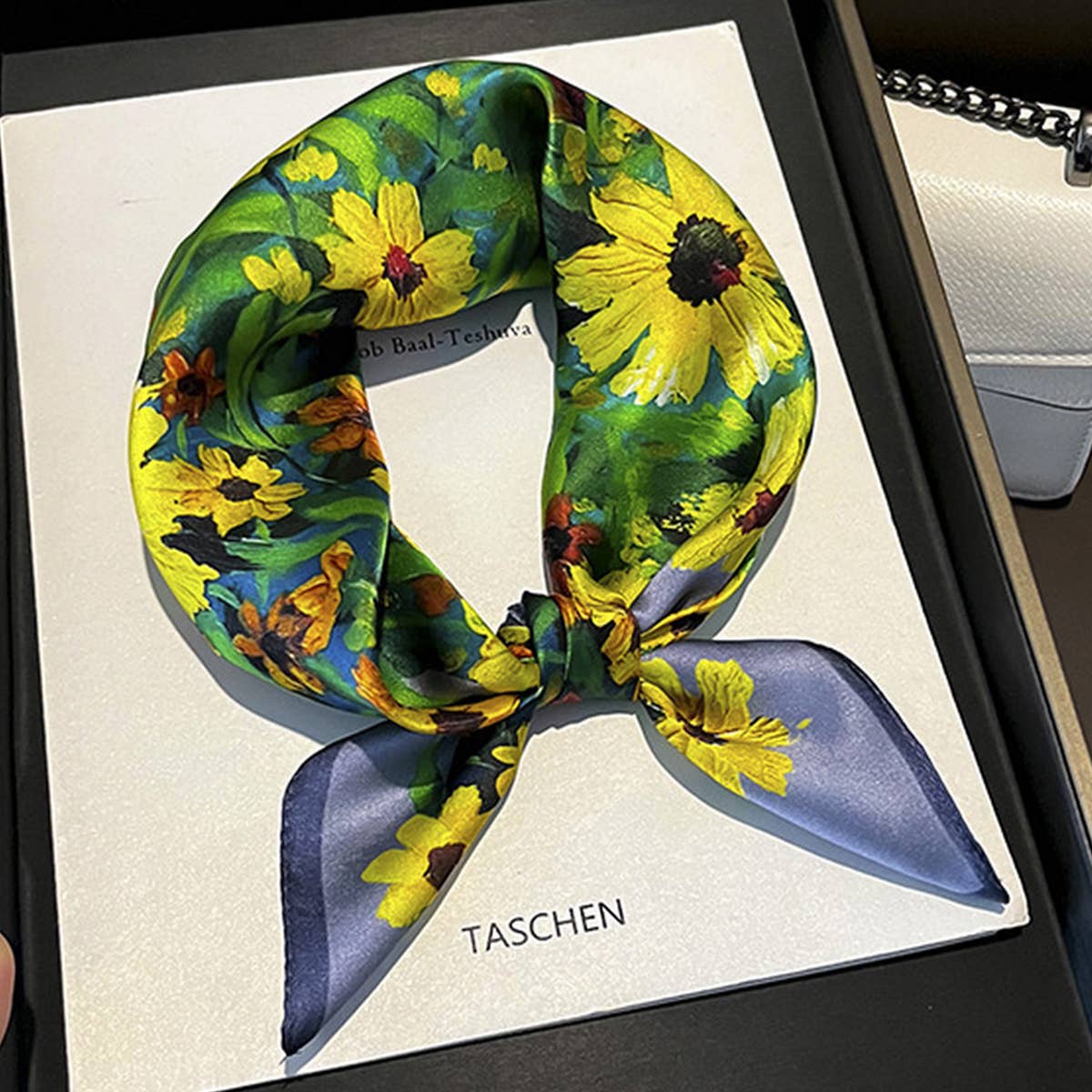 100% SILK SQUARE SCARF FASHIONABLE SPRING AUTUMN_CWASC0562