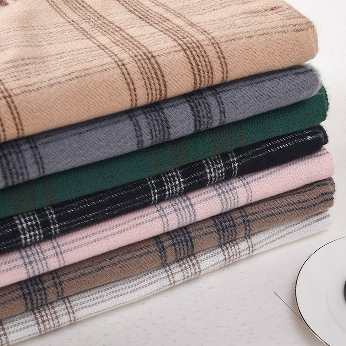 Women Simple Casual Warm Plaid Scarf