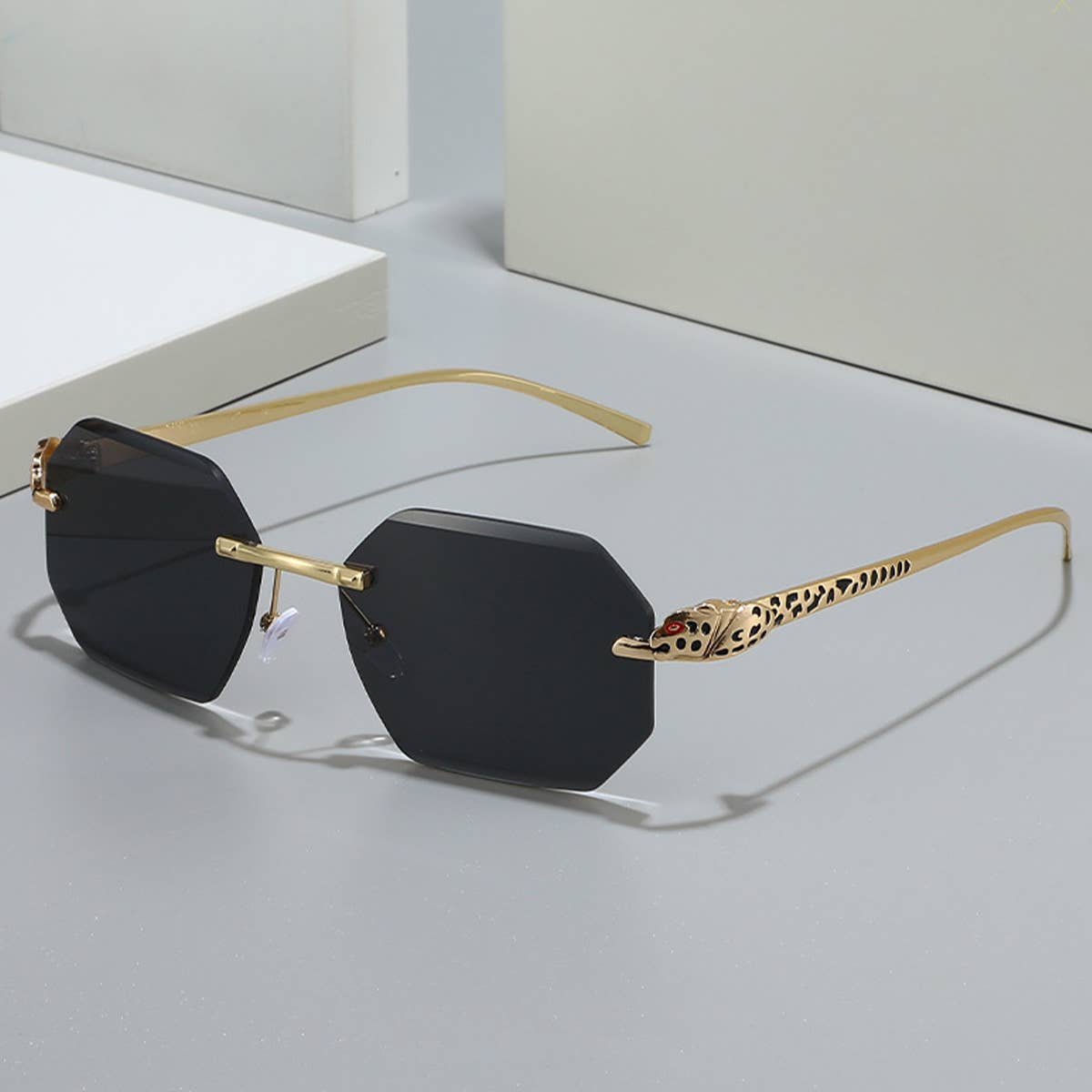 FRAMELESS POLYGONAL FASHION SUNGLASSES_CWASG0525