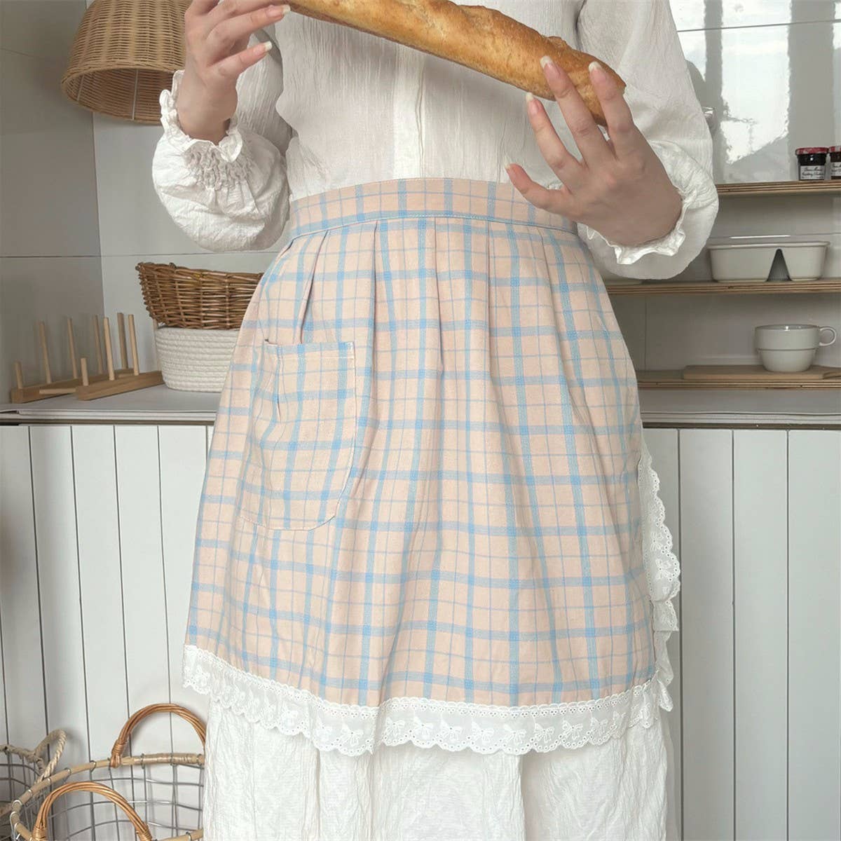 BOW LACE SKIRT AND HALF BODY APRON_CWMM5796