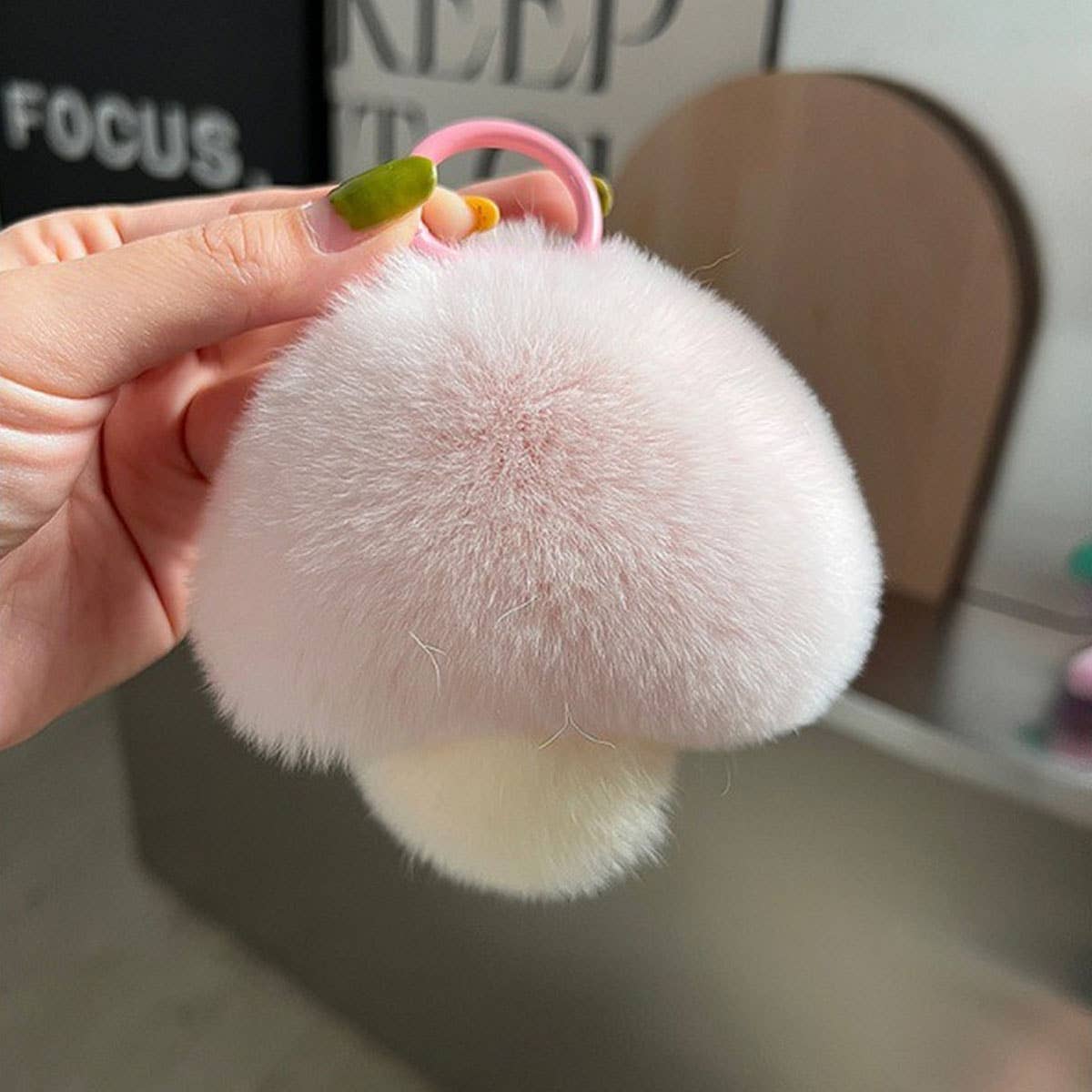 CUTE MUSHROOM KEYCHAIN PENDANT PLUSH ORNAMENT_CWMM2525