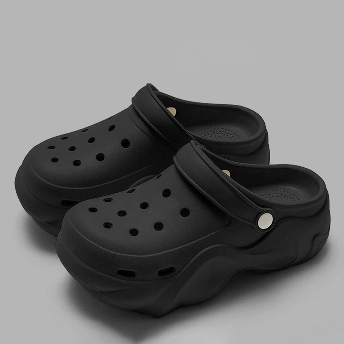 2024 NEW FASHION BEACH NON SLIP HOLE SHOES_CWSHS0807