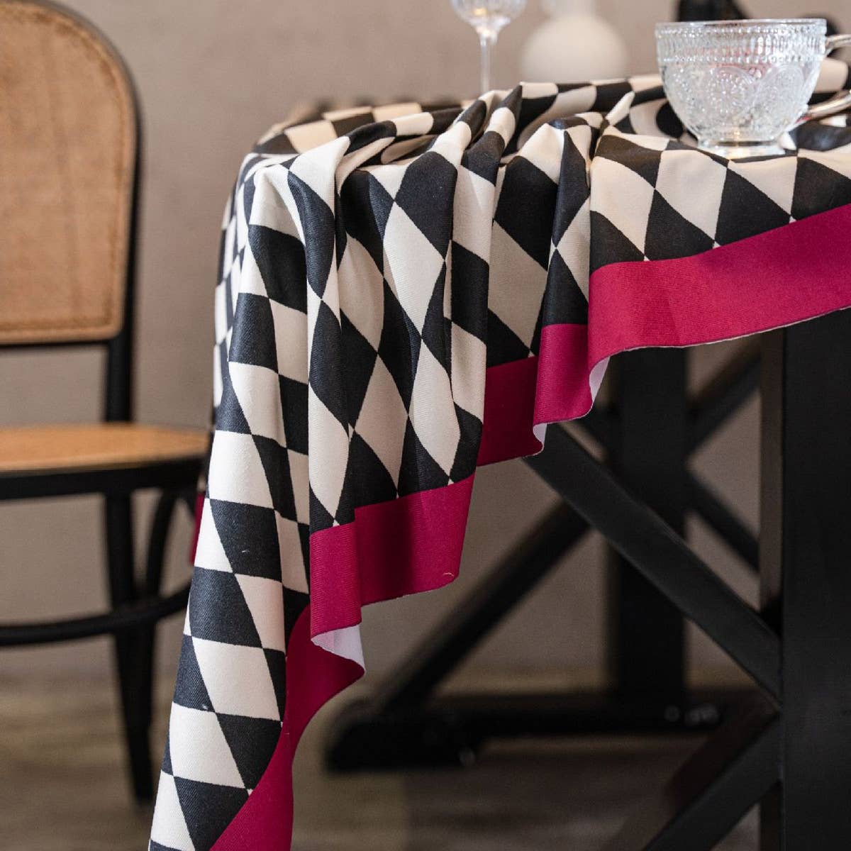 CHECKERBOARD TABLECLOTH SUEDE TABLECLOTH_CWMM0973