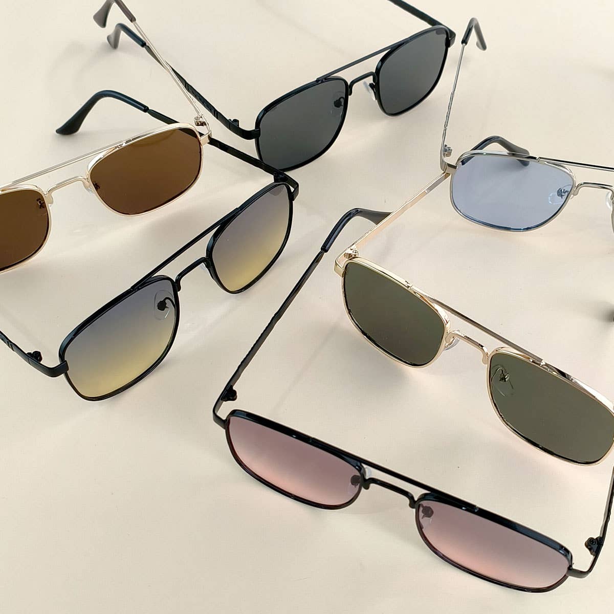 FLAT TOP FRAME SQUARE SUNGLASSES_CWASG0076
