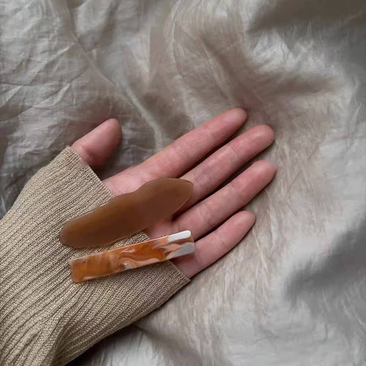 DUCKBILL HAIR CLIP MARBLE PATTERN HAIR CLIP_CWAHA3962