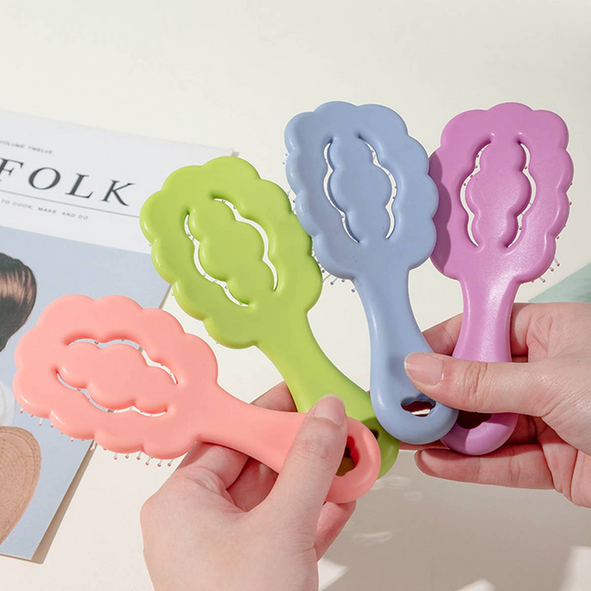 CUTE CARTOON CLOUD MINI MASSAGE COMB_CWMM0924