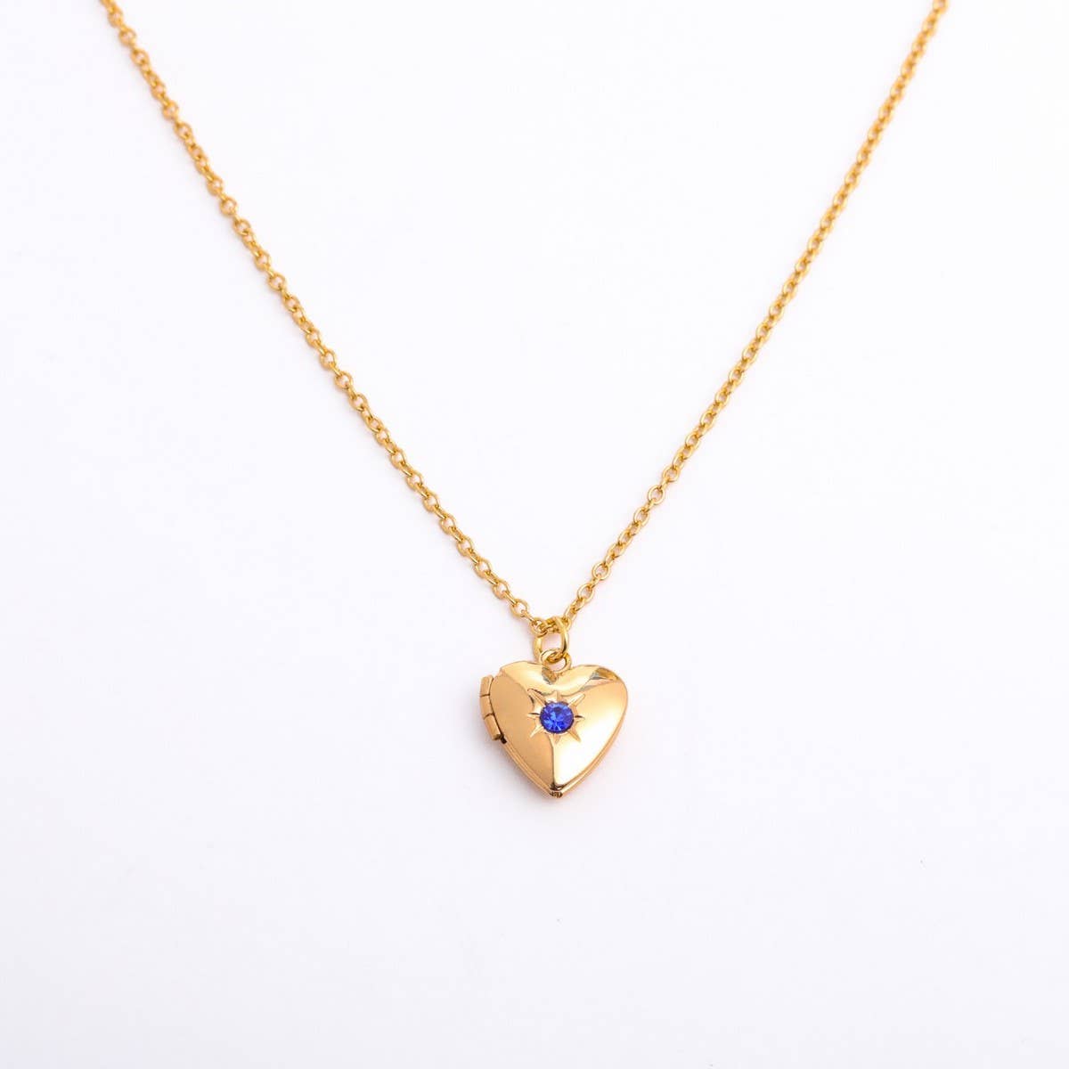 NEW DECEMBER BIRTHSTONE HEART NECKLACE_CWMM3754