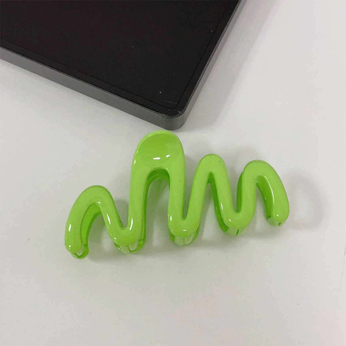 Wave Design Hair Claw, Large For Thick Hair_Cwaha0300