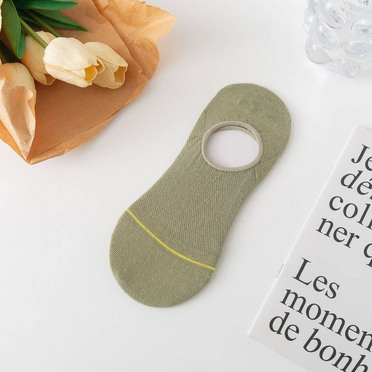 CASUAL SOLID COLOR MESH INVISIBLE SOCKS FOR WOMEN_CWMS2032