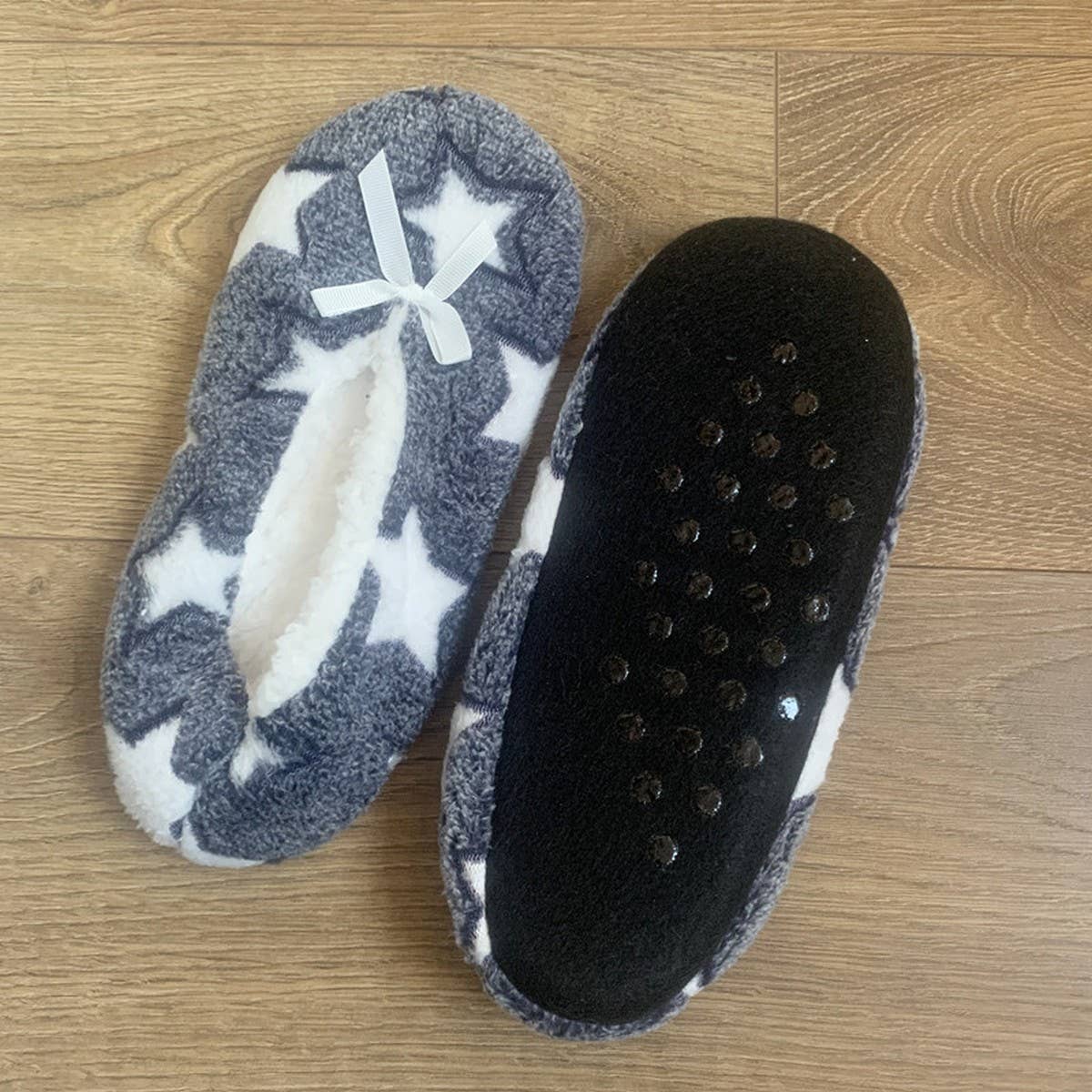 CORAL FLEECE PRINTED SOFT SOLED SOCKS SLIPPERS_CWMS1180