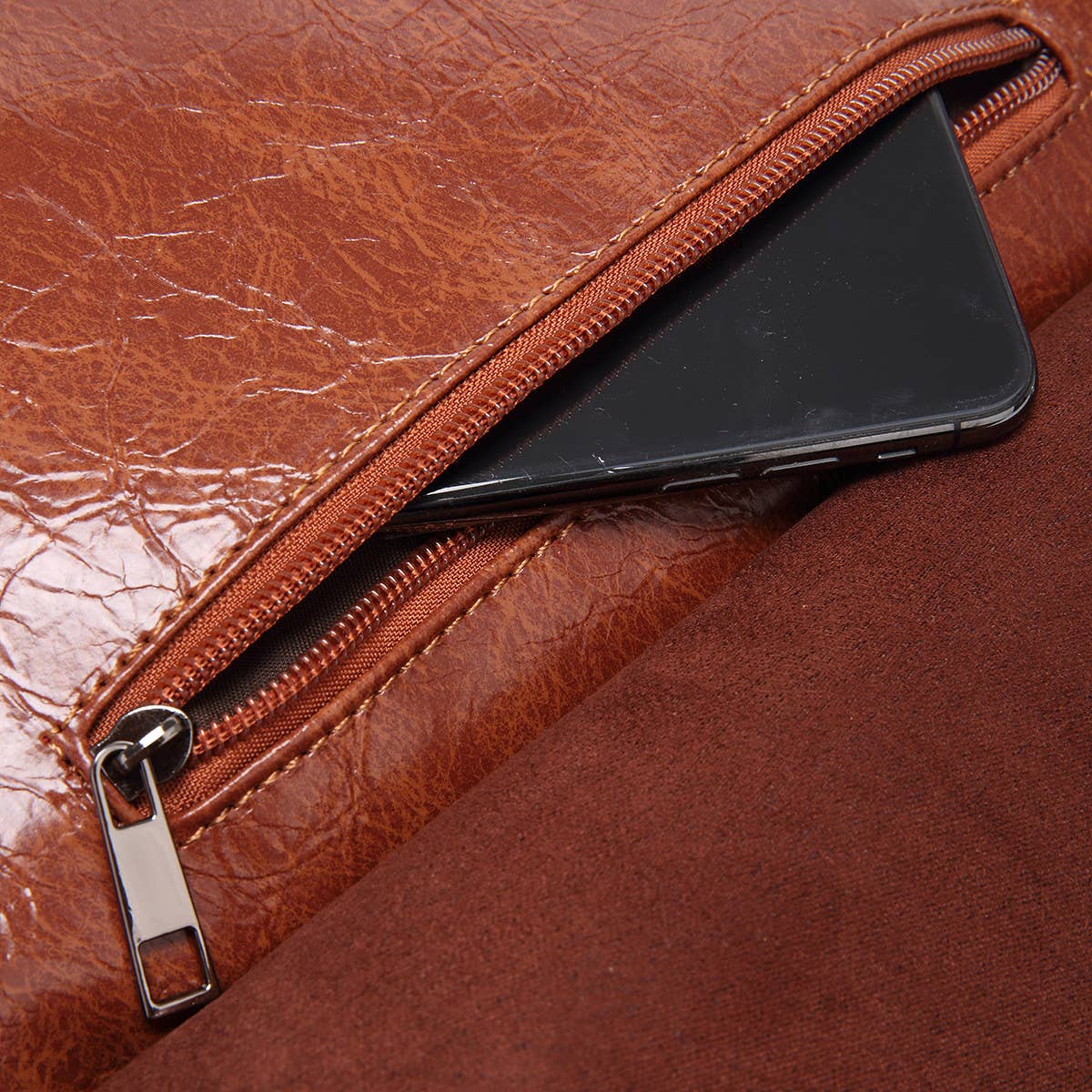 Large Capacity Soft Leather One-Shoulder Handbag_Cwab0932