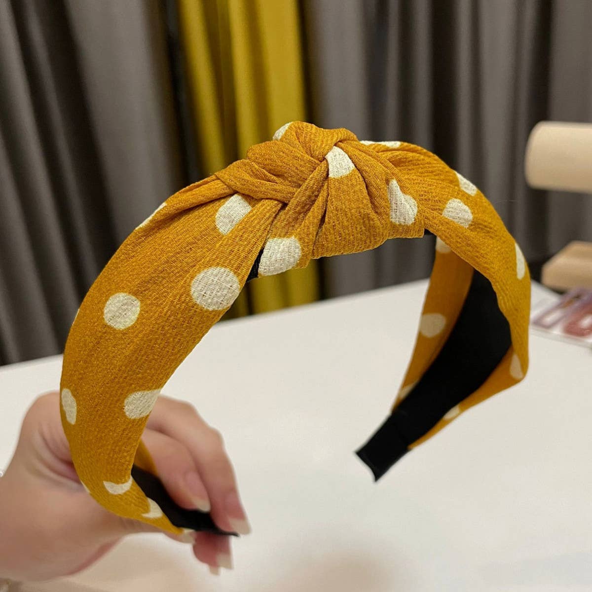 BLACK PRINTED BOW HEADBAND_CWAHA1681