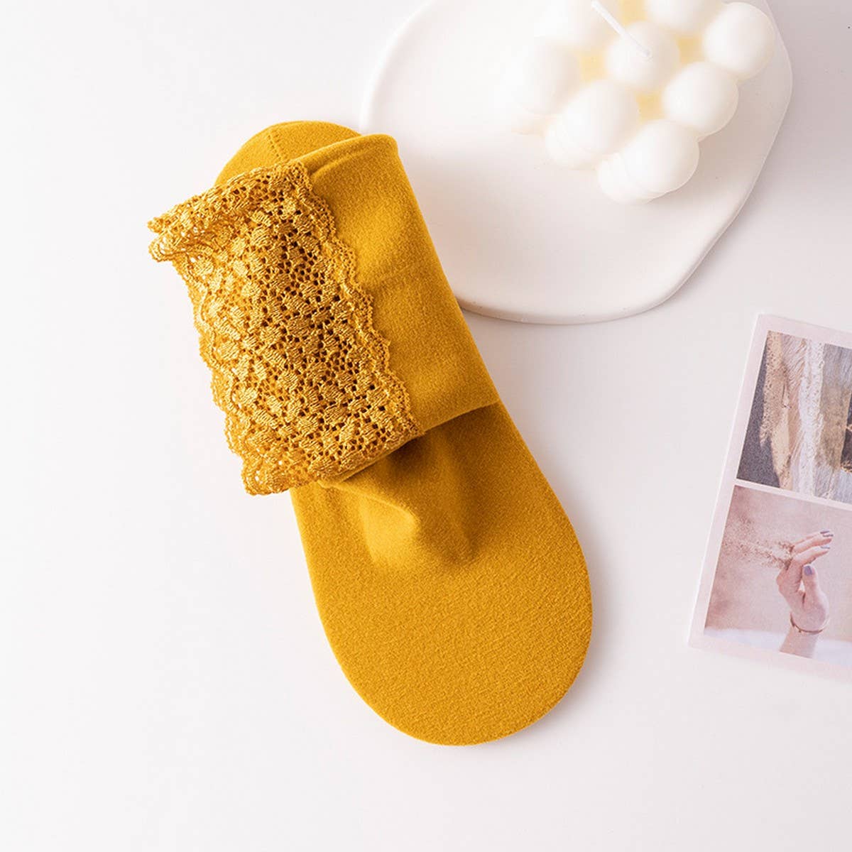 AUTUMN AND WINTER LACE SLEEPING SOCKS_CWMS0996