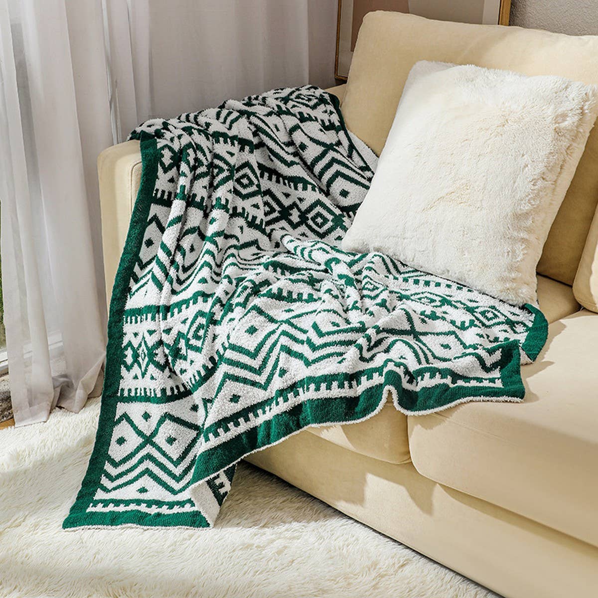 KNITTED SOFT AND LIGHT GEOMETRIC PATTERN BLANKET_CWMM0208