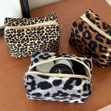 Leopard Corduroy Makeup Baglarge Travel Wash Pouch_Cuab00763